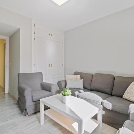 Apartamento En Calle Cuarteles De Dos Habitaciones Málaga Exterior foto